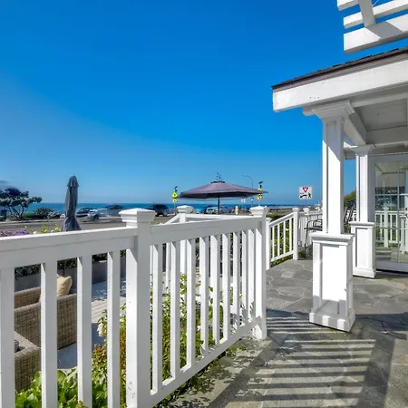 Luxury Ocean Views - 6 Bedroom Home - Steps To Sand